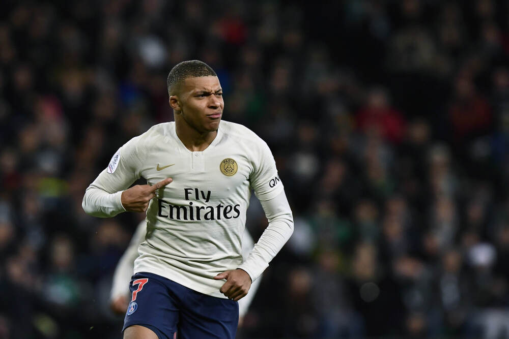 米兰冬奥会组委会主席马拉戈送上新年祝福